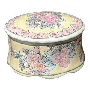 The SPI Accents Collection Floral Trinket Box